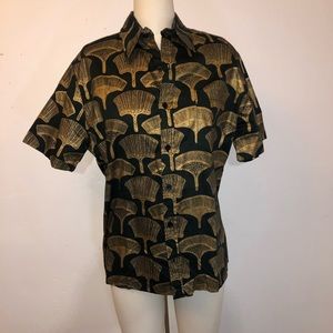 Men’s manaola aloha shirt rare black & gold peahi print